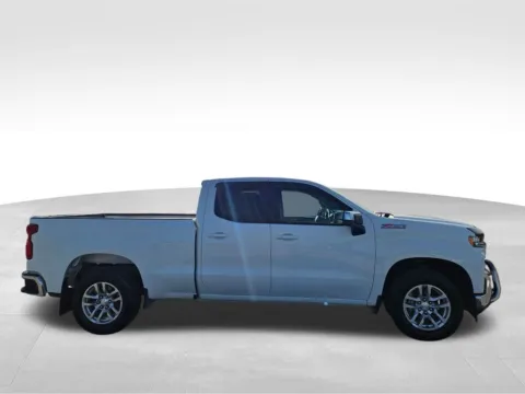 More photos of 2020 Chevrolet Silverado 1500 LT at Gregg Young Plattsmouth, NE