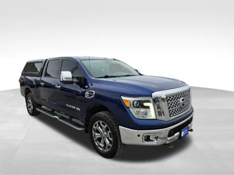 More photos of 2017 Nissan Titan XD SL at Gregg Young Plattsmouth, NE
