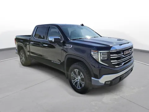 More photos of 2025 GMC Sierra 1500 SLT at Gregg Young Plattsmouth, NE