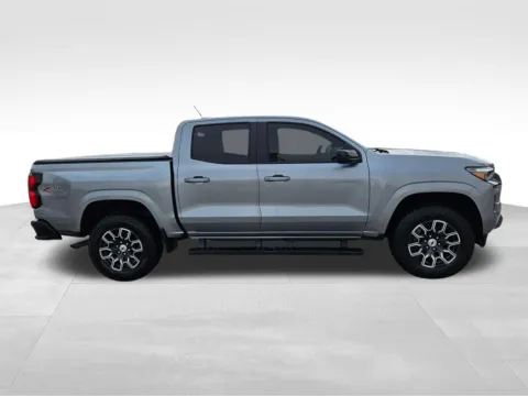 More photos of 2023 Chevrolet Colorado Z71 at Gregg Young Plattsmouth, NE