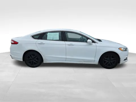 More photos of 2014 Ford Fusion SE at Gregg Young Chevrolet Of Plattsmouth, NE