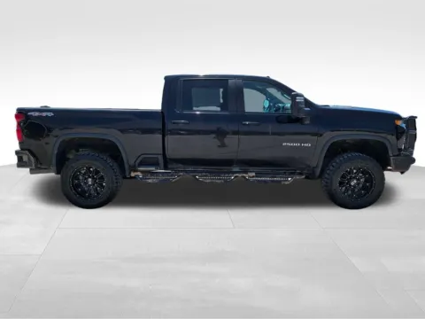 More photos of 2021 Chevrolet Silverado 2500HD LT at Gregg Young Chevrolet Of Plattsmouth, NE