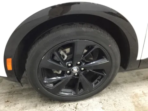 More photos of 2023 Buick Envision Essence at Gregg Young Abrams Chrysler Dodge Jeep Ram, WI