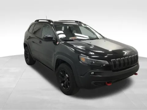 More photos of 2022 Jeep Cherokee Trailhawk at Gregg Young Abrams Chrysler Dodge Jeep Ram, WI