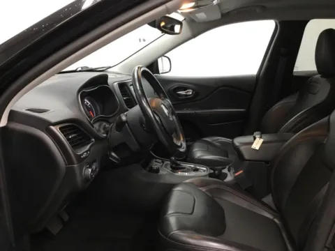 More photos of 2021 Jeep Cherokee Trailhawk at Gregg Young Abrams Chrysler Dodge Jeep Ram, WI