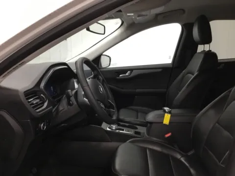 More photos of 2024 Ford Escape Platinum at Gregg Young Abrams Chrysler Dodge Jeep Ram, WI