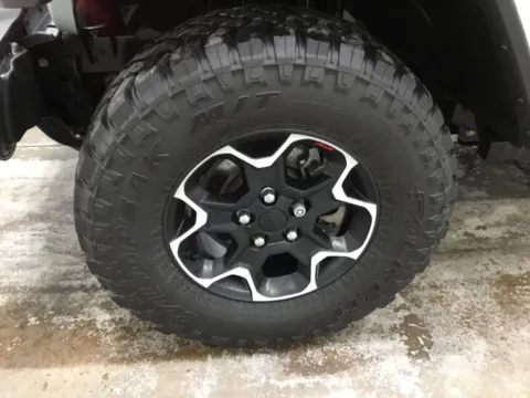 More photos of 2023 Jeep Wrangler Rubicon at Gregg Young Abrams Chrysler Dodge Jeep Ram, WI