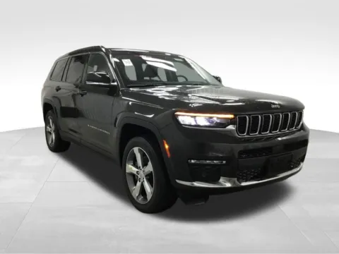 Another view of 2022 Jeep Grand Cherokee L Limited for sale in Abrams, WI at Gregg Young Abrams Chrysler Dodge Jeep Ram