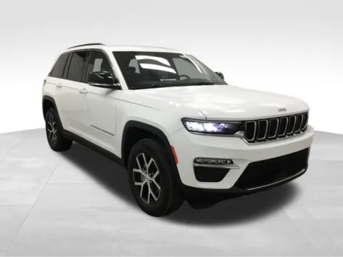 Another view of 2024 Jeep Grand Cherokee Limited for sale in Abrams, WI at Gregg Young Abrams Chrysler Dodge Jeep Ram