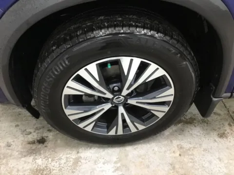 More photos of 2021 Nissan Rogue SV at Gregg Young Abrams Chrysler Dodge Jeep Ram, WI