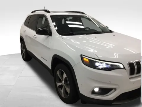 More photos of 2022 Jeep Cherokee Limited at Gregg Young Abrams Chrysler Dodge Jeep Ram, WI