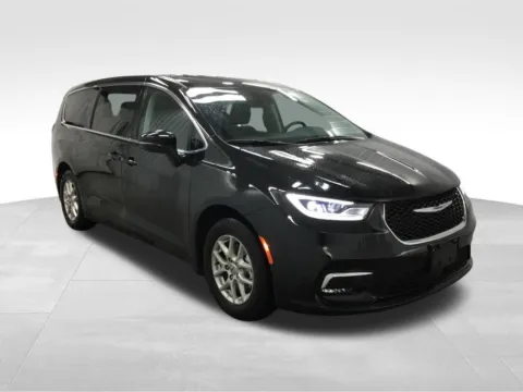 Another view of 2024 Chrysler Pacifica Touring L for sale in Abrams, WI at Gregg Young Abrams Chrysler Dodge Jeep Ram