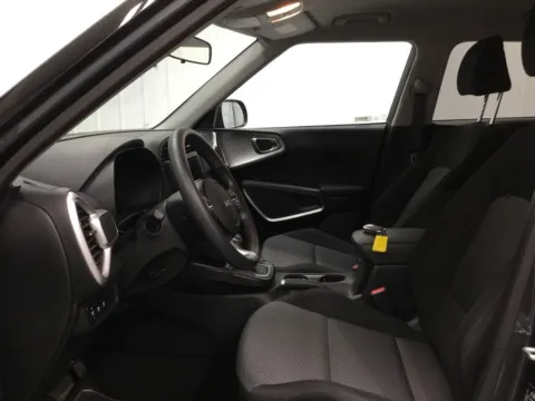 More photos of 2024 Kia Soul LX at Gregg Young Abrams Chrysler Dodge Jeep Ram, WI