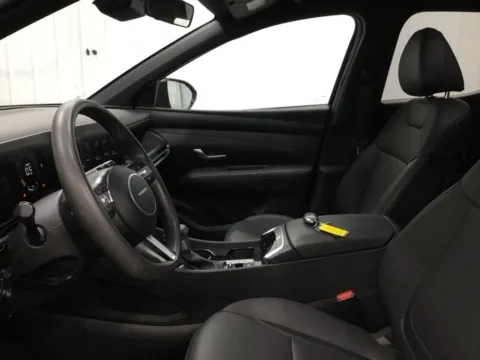 More photos of 2025 Hyundai Santa Cruz SEL at Gregg Young Abrams Chrysler Dodge Jeep Ram, WI