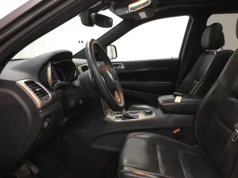 More photos of 2017 Jeep Grand Cherokee Limited at Gregg Young Abrams Chrysler Dodge Jeep Ram, WI