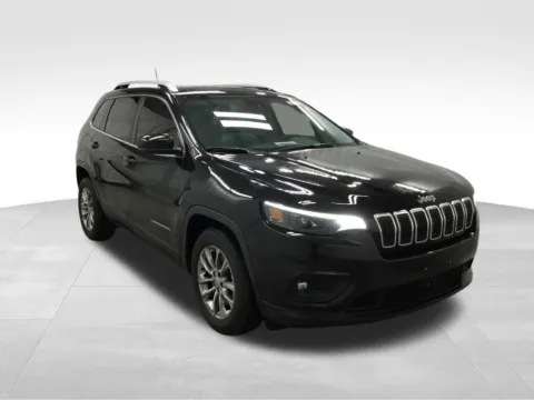 Another view of 2020 Jeep Cherokee for sale in Abrams, WI at Gregg Young Abrams Chrysler Dodge Jeep Ram