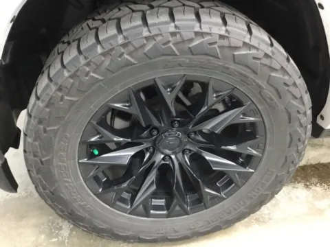 More photos of 2019 Ram 1500 Laramie Longhorn at Gregg Young Abrams Chrysler Dodge Jeep Ram, WI