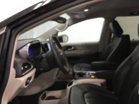 More photos of 2023 Chrysler Pacifica Touring L at Gregg Young Abrams Chrysler Dodge Jeep Ram, WI