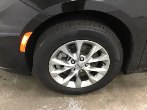 More photos of 2024 Chrysler Pacifica Touring L at Gregg Young Abrams Chrysler Dodge Jeep Ram, WI