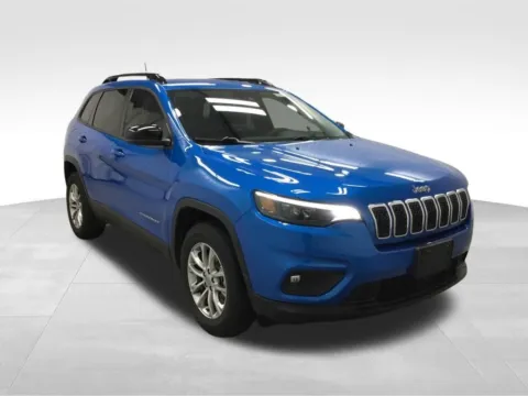 Another view of 2022 Jeep Cherokee Latitude Lux for sale in Abrams, WI at Gregg Young Abrams Chrysler Dodge Jeep Ram