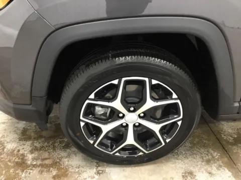 More photos of 2024 Jeep Compass Limited at Gregg Young Abrams Chrysler Dodge Jeep Ram, WI