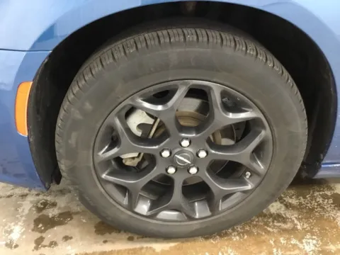 More photos of 2022 Chrysler 300 Touring at Gregg Young Abrams Chrysler Dodge Jeep Ram, WI