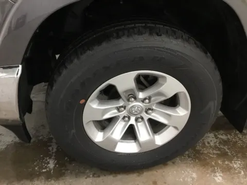 More photos of 2021 Ram 1500 Laramie at Gregg Young Abrams Chrysler Dodge Jeep Ram, WI