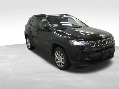 More photos of 2022 Jeep Compass Latitude Lux at Gregg Young Abrams Chrysler Dodge Jeep Ram, WI