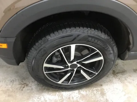 More photos of 2022 Ford Bronco Sport Badlands at Gregg Young Abrams Chrysler Dodge Jeep Ram, WI