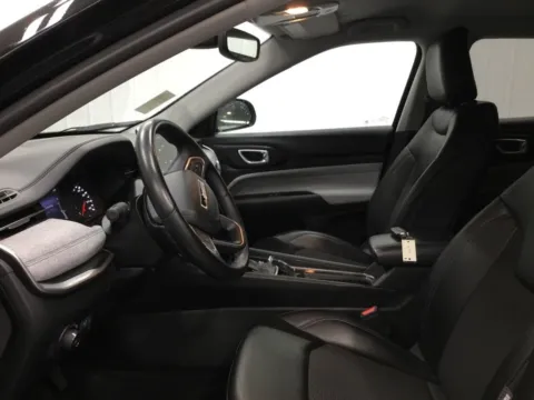 More photos of 2022 Jeep Compass Latitude at Gregg Young Abrams Chrysler Dodge Jeep Ram, WI