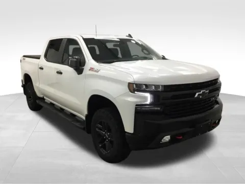Another view of 2021 Chevrolet Silverado 1500 LT Trail Boss for sale in Abrams, WI at Gregg Young Abrams Chrysler Dodge Jeep Ram