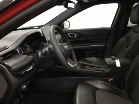 More photos of 2023 Jeep Compass Altitude at Gregg Young Abrams Chrysler Dodge Jeep Ram, WI