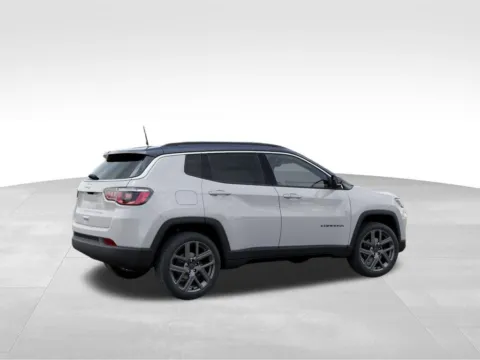 More photos of 2026 Jeep Compass Limited at Gregg Young Abrams Chrysler Dodge Jeep Ram, WI