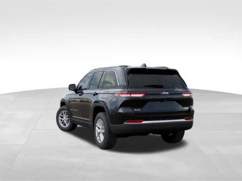 Another view of 2026 Jeep Grand Cherokee Laredo X for sale in Abrams, WI at Gregg Young Abrams Chrysler Dodge Jeep Ram