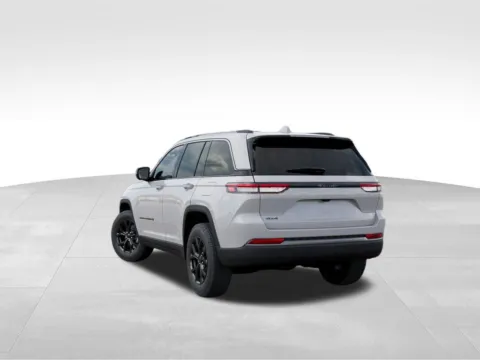 More photos of 2026 Jeep Grand Cherokee Laredo at Gregg Young Abrams Chrysler Dodge Jeep Ram, WI