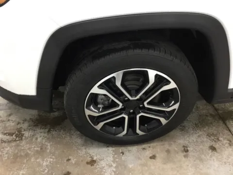 More photos of 2023 Jeep Compass Limited at Gregg Young Abrams Chrysler Dodge Jeep Ram, WI