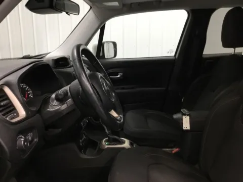More photos of 2016 Jeep Renegade Latitude at Gregg Young Abrams Chrysler Dodge Jeep Ram, WI
