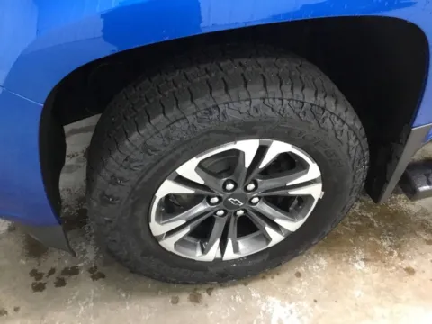 More photos of 2021 Chevrolet Colorado Z71 at Gregg Young Abrams Chrysler Dodge Jeep Ram, WI
