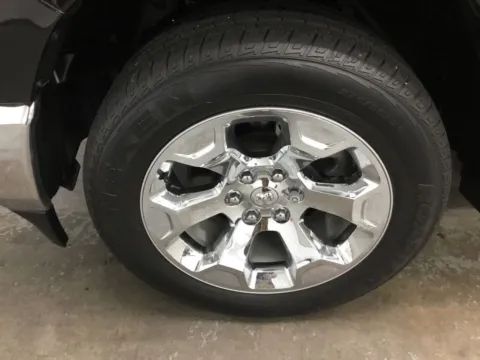 More photos of 2022 Ram 1500 Big Horn/Lone Star at Gregg Young Abrams Chrysler Dodge Jeep Ram, WI