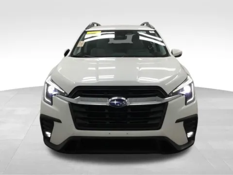 Another view of 2023 Subaru Ascent Limited for sale in Abrams, WI at Gregg Young Abrams Chrysler Dodge Jeep Ram