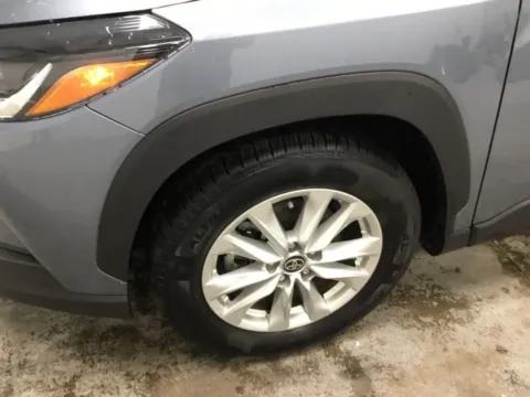 More photos of 2024 Toyota Corolla Cross LE at Gregg Young Abrams Chrysler Dodge Jeep Ram, WI