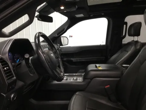 More photos of 2020 Ford Expedition Max Limited at Gregg Young Abrams Chrysler Dodge Jeep Ram, WI