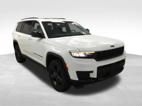 Another view of 2024 Jeep Grand Cherokee L Altitude X for sale in Abrams, WI at Gregg Young Abrams Chrysler Dodge Jeep Ram