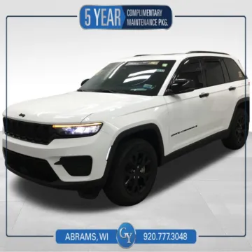 White 2025 Jeep Grand Cherokee Altitude X for sale in Abrams, WI