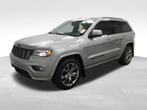 More photos of 2020 Jeep Grand Cherokee Altitude at Gregg Young Abrams Chrysler Dodge Jeep Ram, WI