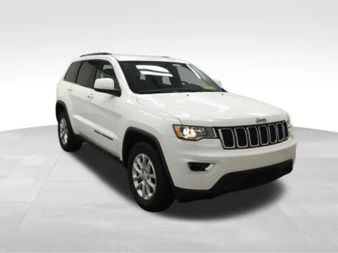 Another view of 2021 Jeep Grand Cherokee Laredo X for sale in Abrams, WI at Gregg Young Abrams Chrysler Dodge Jeep Ram