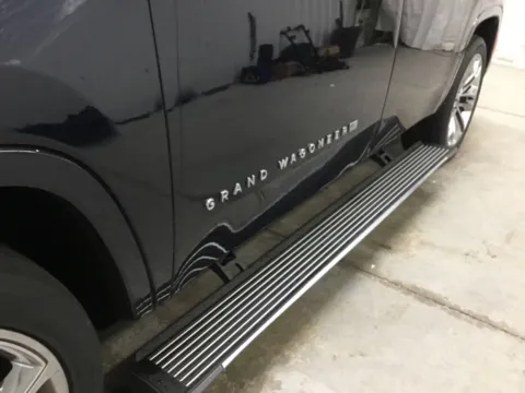 More photos of 2022 Jeep Grand Wagoneer Series II at Gregg Young Abrams Chrysler Dodge Jeep Ram, WI