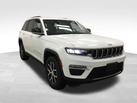 Another view of 2024 Jeep Grand Cherokee Limited for sale in Abrams, WI at Gregg Young Abrams Chrysler Dodge Jeep Ram