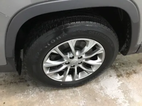 More photos of 2020 Jeep Cherokee Latitude Plus at Gregg Young Abrams Chrysler Dodge Jeep Ram, WI