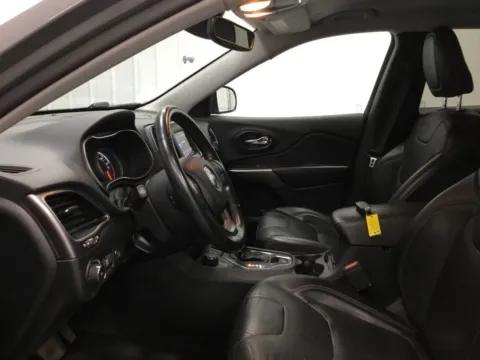 More photos of 2020 Jeep Cherokee Latitude Plus at Gregg Young Abrams Chrysler Dodge Jeep Ram, WI